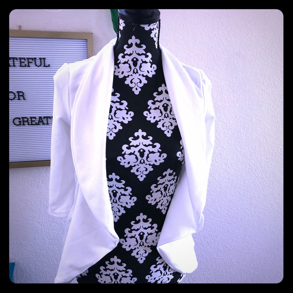 NWT! White Draped/Relaxed Blazer